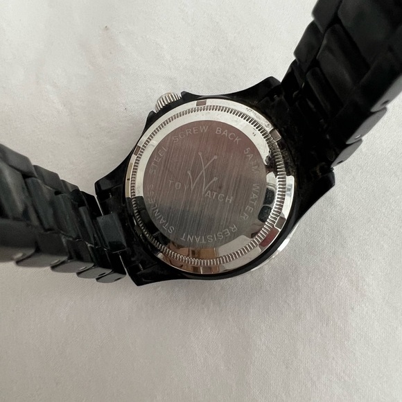 ToyWatch Women's Black Dial Plasteramic Adjustable Band - Picture 2 of 3